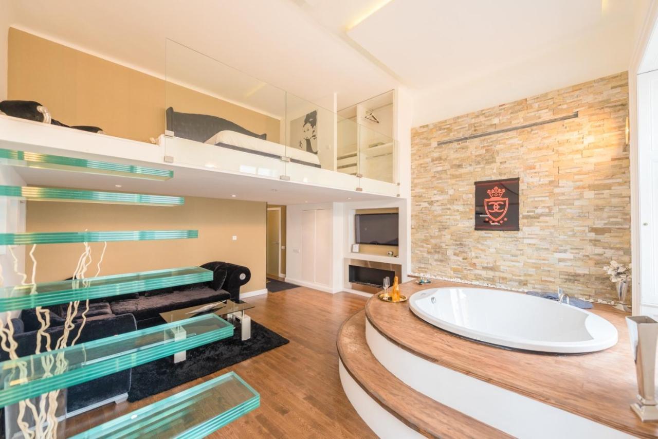 Enzo Capo Jacuzzi Andrassy Apartment Budapest Exterior photo